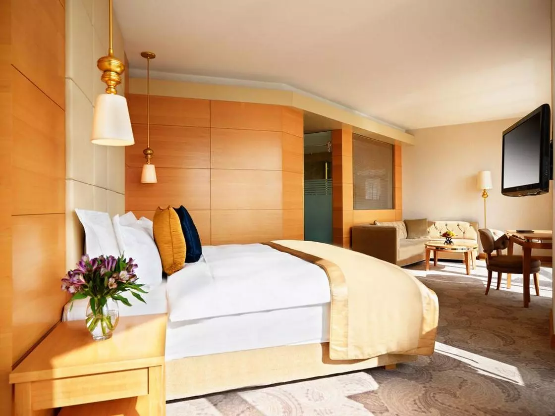 JUMEIRAHBEACH_SHABAVIZ (17).jpg